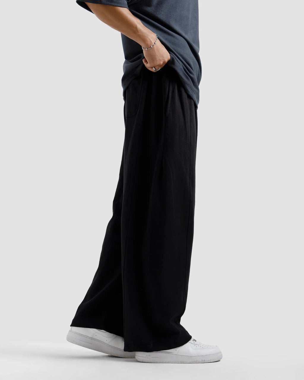 Straight-Leg   Baggy   Trousers
