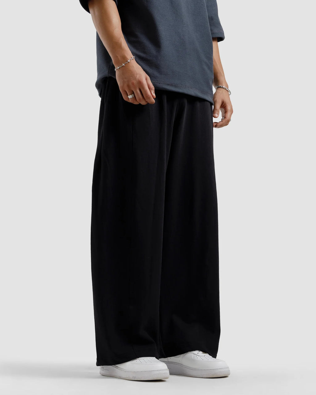 Straight-Leg   Baggy   Trousers