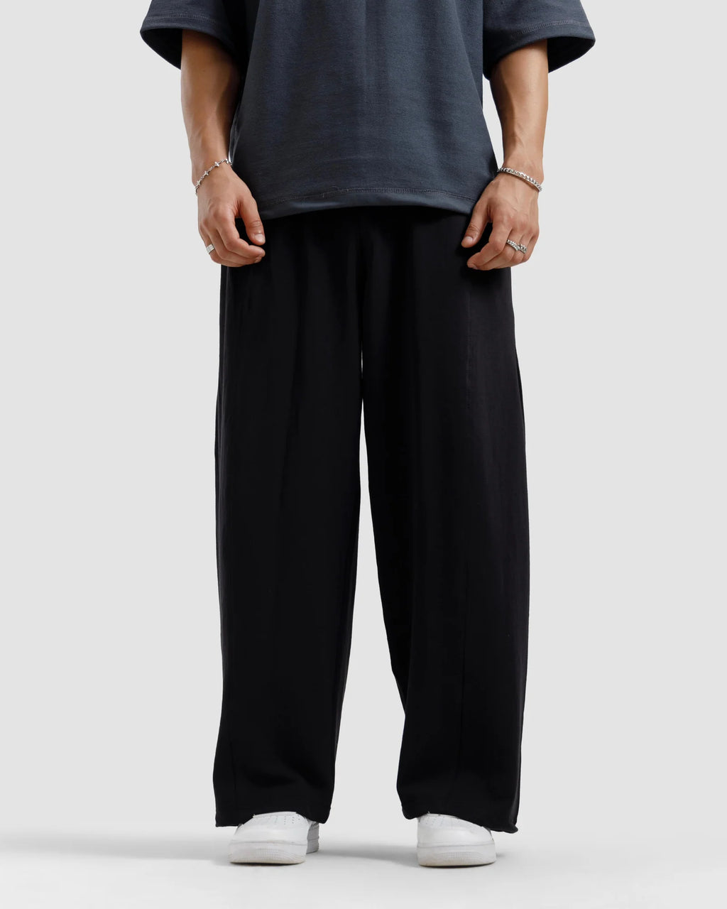 Straight-Leg   Baggy   Trousers
