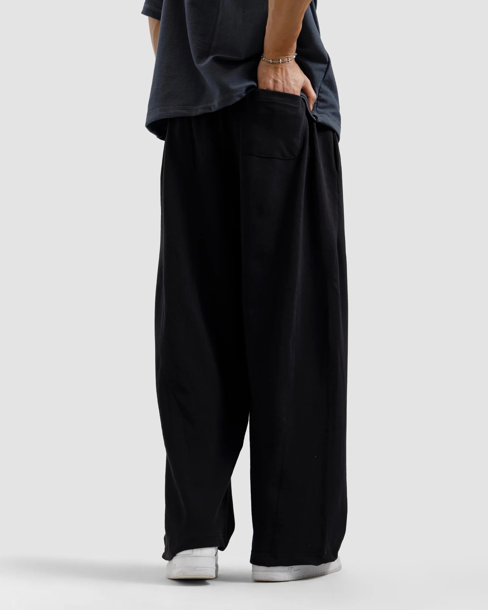 Straight-Leg   Baggy   Trousers